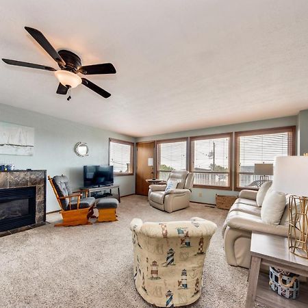 Villa Sea Breeze Lincoln City Esterno foto