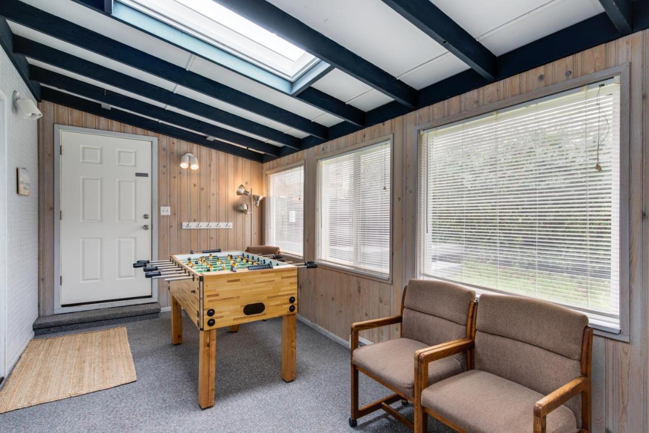 Villa Sea Breeze Lincoln City Esterno foto