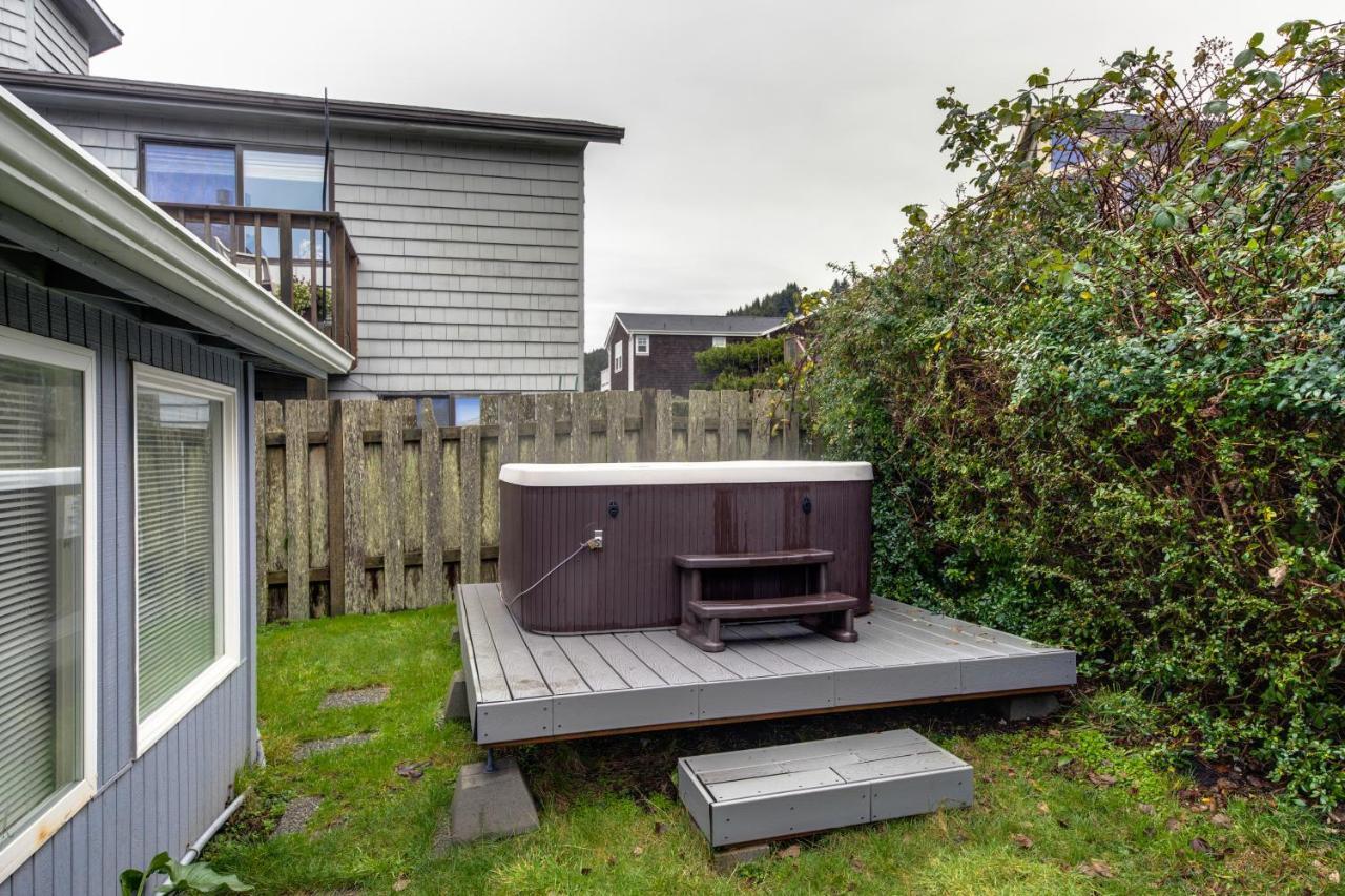 Villa Sea Breeze Lincoln City Esterno foto