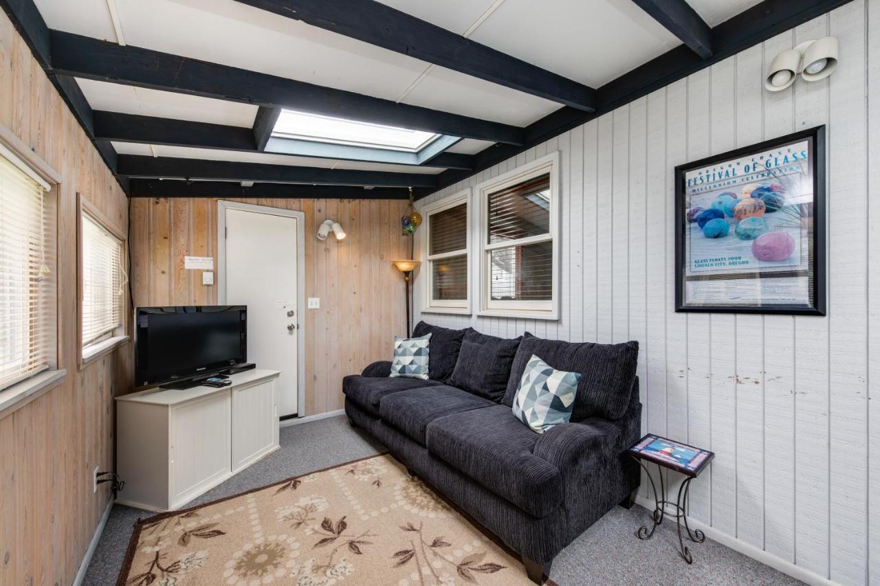 Villa Sea Breeze Lincoln City Esterno foto